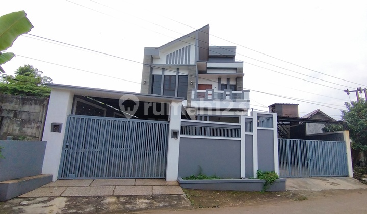 Rumah Bagus di BSD Sudah Renov. Mie