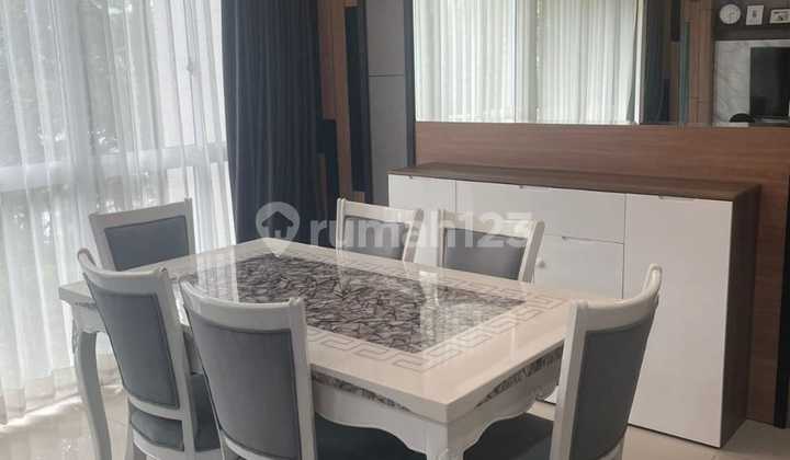 Apartemen Condovila 3 Kamar Furnish Lantai Rendah. Lin