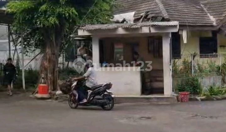 Super Cheap Sale (No Cobroke) Old House Needs Total Renovation, Land Price Below NJOP, Corner Position in Taman Semanan Indah, Duri Kosambi, West Jakarta 1