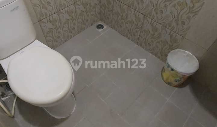 For Rent Fast (No Cobroke) Ready-to-Occupy Furnished Apartment, Just Bring Your Suitcase at Rainbow Spring Condovillas Gading Serpong 2