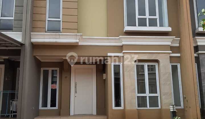 For Quick Sale*(No Cobroke) 2-Story Move-In Ready House Strategically Located A Step Away to the Culinary Center at the Border of BSD and Gading Serpong in Karelia Village Cluster