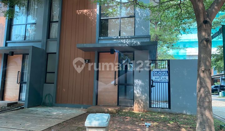 Dijual/Sewakan Cepat* Rumah Siap Huni 2 Lantai Posisi Hoek di Cendana Spring Lippo Karawaci Dijual/Sewakan Cepat* Rumah Siap Huni 2 Lantai Posisi Hoek di Cendana Spring Lippo Karawaci