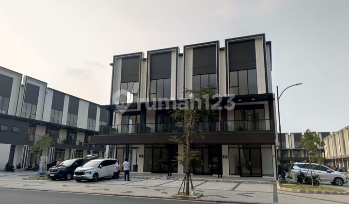 *disewakan Cepat*3 Unit Ruko Gandeng Baru Serah Terima Kunci Di Paramount Land Hadap Jalan Belum Di Jebol Siap Utk Segala Usaha *disewakan Cepat*3 Unit Ruko Gandeng Baru Serah Terima Kunci Di Paramount Land Hadap Jalan Belum Di Jebol Siap Utk Segala Usaha