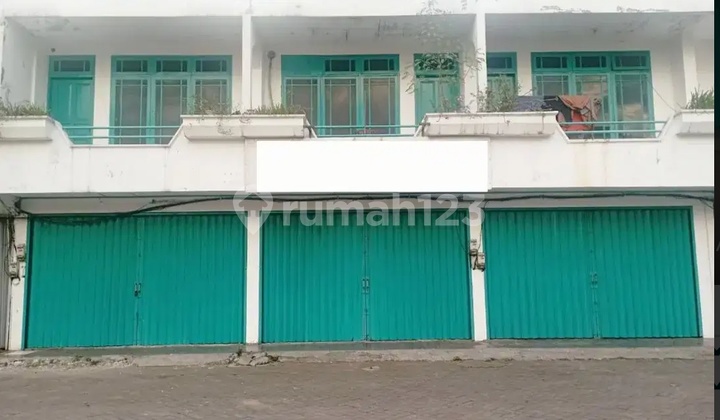 Disewakan Murah* Ruko Gandeng 3 Siap Utk Segala Usaha Terletak Dipinggir Jalan Utama Karawaci Disewakan Murah* Ruko Gandeng 3 Siap Utk Segala Usaha Terletak Dipinggir Jalan Utama Karawaci