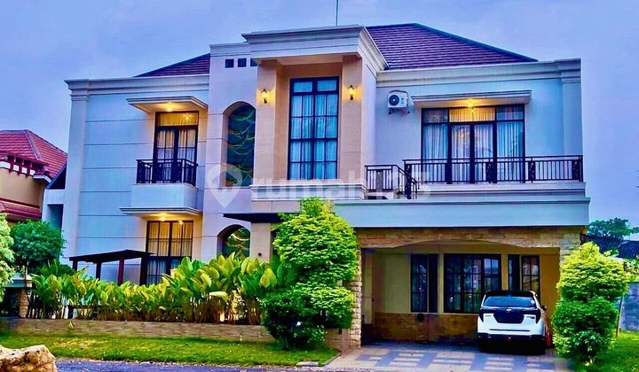 Luxurious 2-Story House in the City Center of Semarang, Graha Padma, Ngaliyan, Krapyak 1
