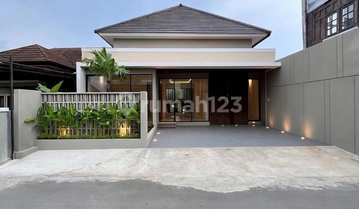 Luxury House Land Area 153 sqm Dolog Pedurungan East Semarang 1