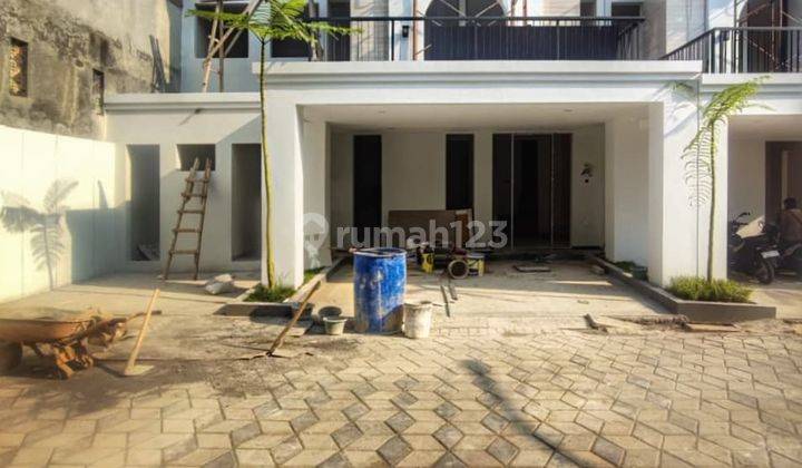 Rumah 3 Lantai Siap Huni Free All Biaya Telaga Bodas Gajahmungkur Dekat Akpol