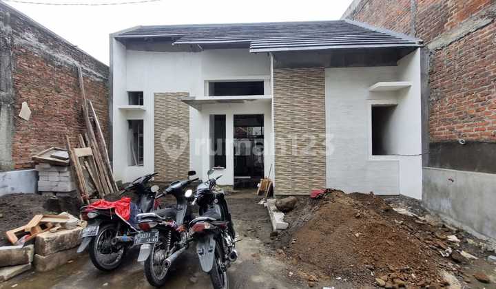 Jual Rumah Modern Minimalis Lokasi Bohar Wage Taman Sidoarjo 1