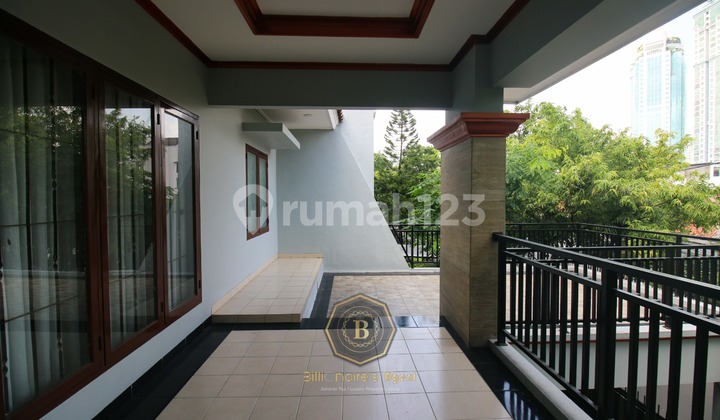 Dijual Rumah 2 Lantai Bisa Untuk Kantor/Mess di PETOJO SELATAN, Jakarta Pusat