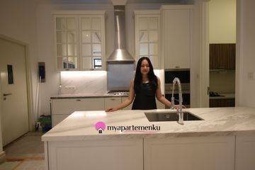 Apartemen 3 Kamar Mewah Ada Private Lift di Le Parc Thamrin Nine, 23