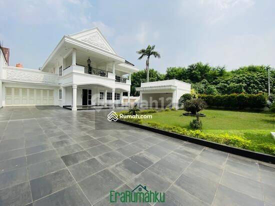  Rumah Sultan 2 Lantai 4 Kamar Modern di Kemang Bangka , Jakarta 1