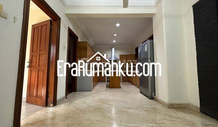 Dijual Rumah 2 Lantai 4 Kamar di Area Kuningan, Jakarta Selatan 2