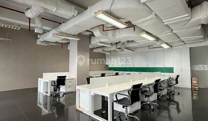 Disewa Office Exclusive 360 sqm di Synthesis Square, Jakarta Selatan 2