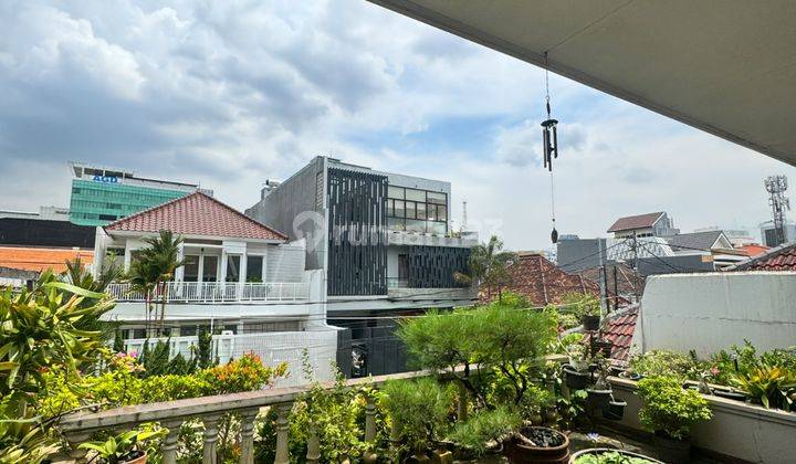 Rumah 2 Lantai 4 Kamar di Jl. Kesehatan, Jakarta Pusat 1