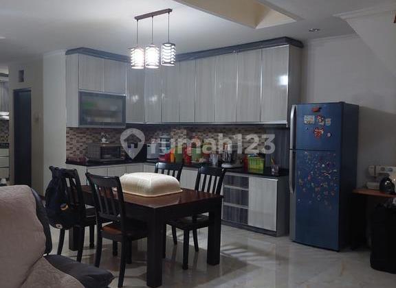 Dijual Rumah 2 Lantai di Bendungan Hilir, Jakarta Pusat