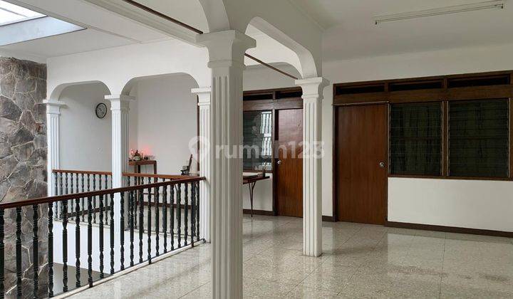 Rumah 2 Lantai di Jl. Kramat Kwitang, Jakarta Pusat 1