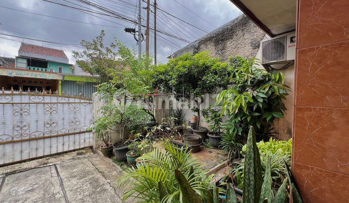 Rumah 1 Lantai Perumnas 1 Bekasi Lokasi Strategis Murah 2