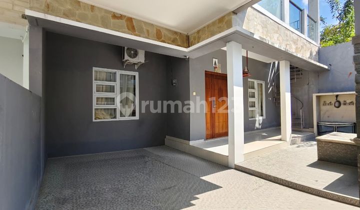 Rumah 4 Kamar Tidur Siap Huni Berlokasi di Cluster Jimbaran Rumah 4 Kamar Tidur Siap Huni Berlokasi di Cluster Jimbaran