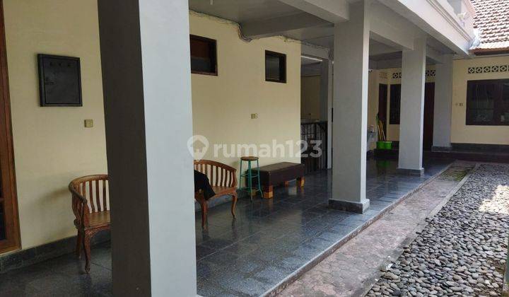 FOR RENT RUMAH LUAS COCOK UNTUK KANTOR DAN TEMPAT TINGGAL BERLOKASI DI DENPASAR UTARA 6
