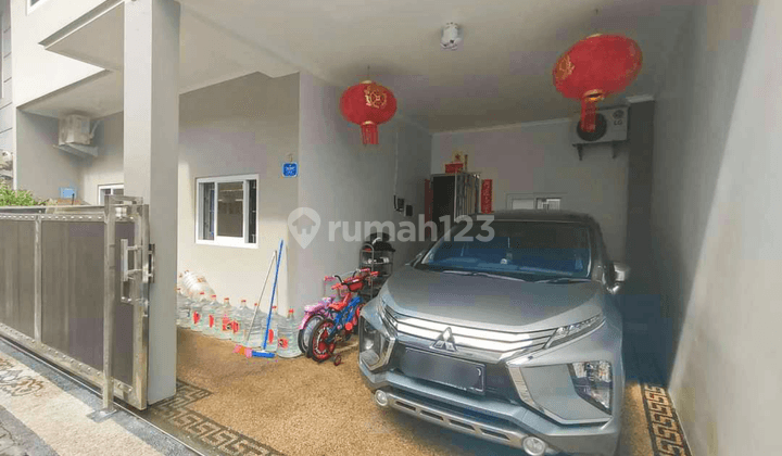 FOR SALE RUMAH MODERN MINIMALIS 2,5 LANTAI BERLOKASI DI DENPASAR SELATAN 3