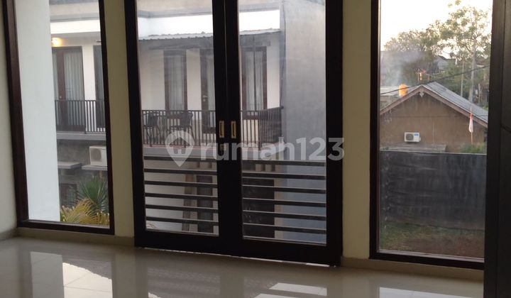 FOR SALE RUMAH INDENT 3 UNIT NON FURNISHED BERLOKASI DEKAT RENON 3