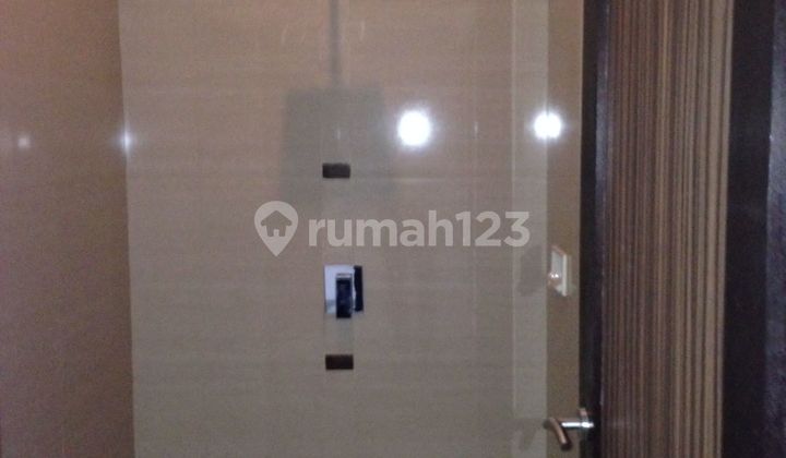 FOR SALE RUMAH INDENT 3 UNIT NON FURNISHED BERLOKASI DEKAT RENON 5