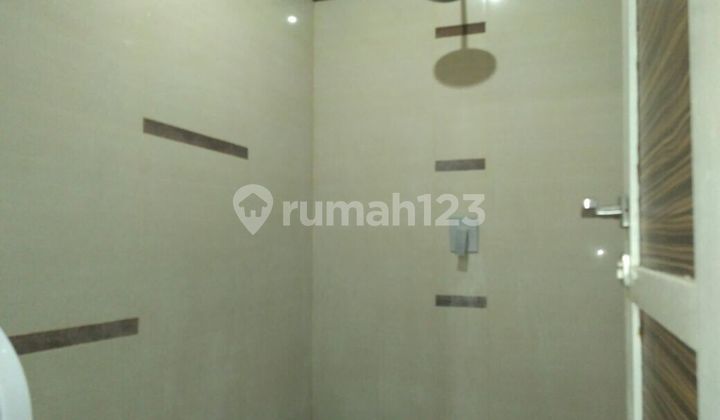 FOR SALE RUMAH INDENT 3 UNIT NON FURNISHED BERLOKASI DEKAT RENON 16