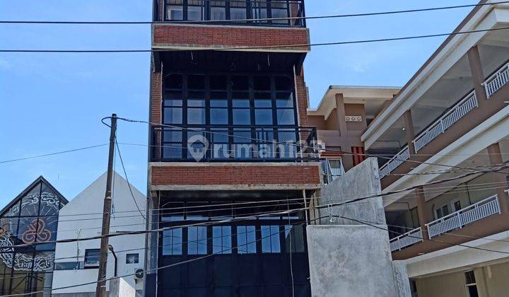 FOR SALE BANGUNAN RUKO 4 LANTAI BERLOKASI DI DEWI SRI 2