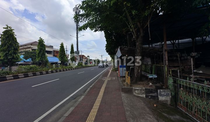 Lahan Luas Berlokasi Strategis di Jalan Utama By Pass Ngurah Rai