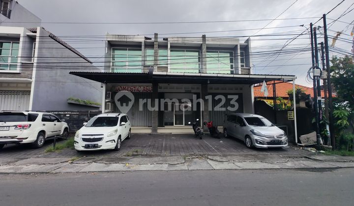 TURUN HARGA !! Ruko murah 2 lantai berlokasi dekat renon 1