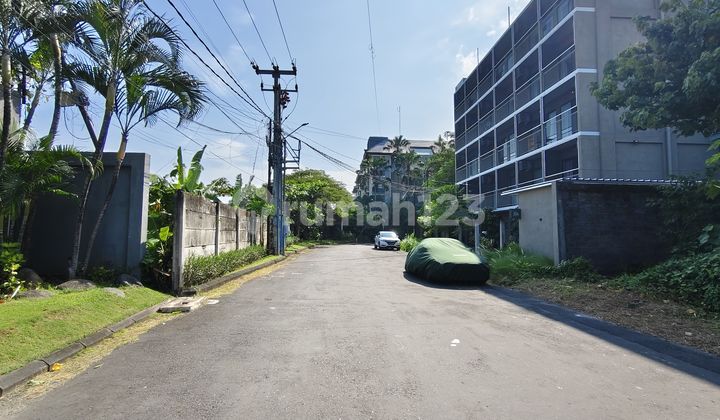 For Sale Kavling Hook Exclusive berlokasi di Sunset Road