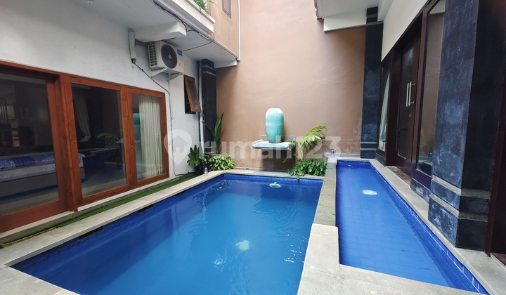 For Yearly Rent 3-Story Semi Villa House Furnished in Jimbaran