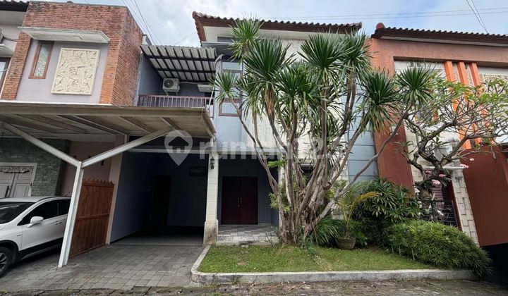 Spacious 2-Storey House Ready to Move In Close to Sanur