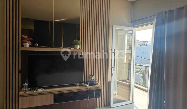 Rumah Lux Minimalis 2 Lantai di Sayap Turangga 2