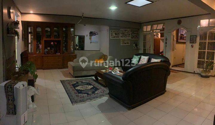 Rumah Semi Furnished di Komplek Antabaru, Margacinta 1