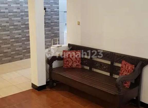 Rumah Siap Huni Strategis di Cipaganti, Bandung Semi Furnished 3