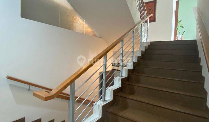 Rumah Minimalis Modern Type Mezzanine di Setra Duta, Bandung 5
