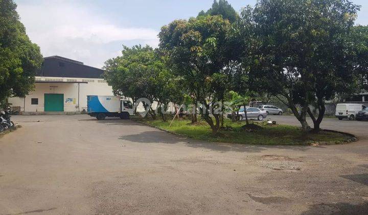 Gudang Ready Siap Pakai di Soekarno Hatta Mainroad 2