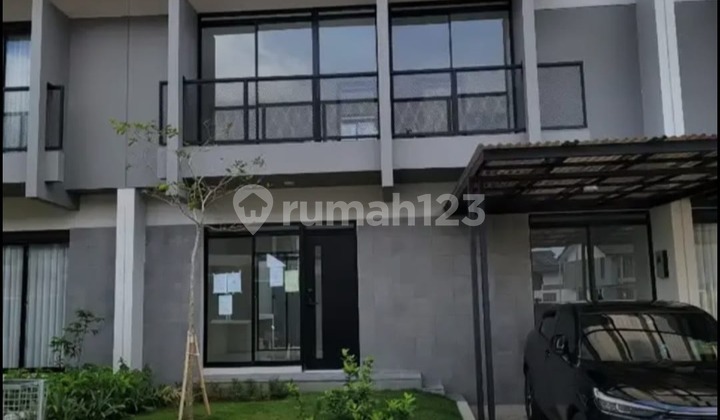 Price Reduced! House in Kota Baru Parahyangan Tatar Tarubhawana