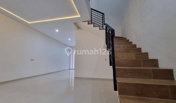 Rumah Baru Minimalis 2 Lantai di Tki Taman Kopo Indah 2, Bandung 2