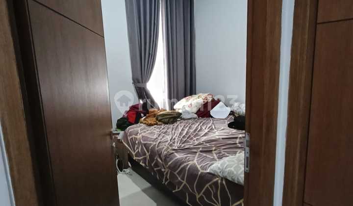 Rumah 2 Lantai Dalam Komplek di Ciganitri 2