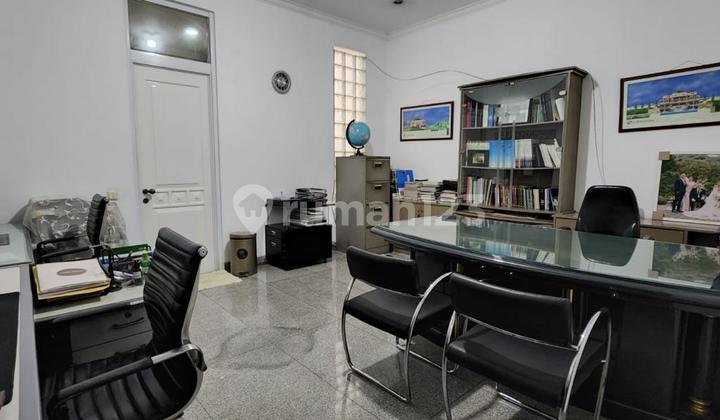 Rumah 2 Lantai di Sayap Dago Semi Furnished 2