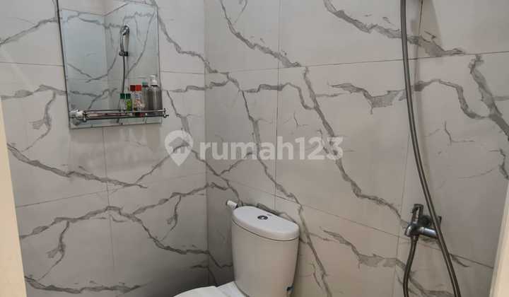 Rumah Dalam Cluster di Andir Town House Full Furnished 2