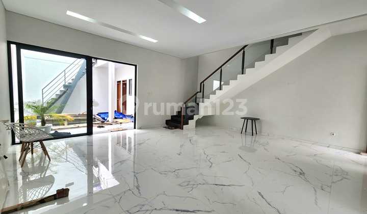 Rumah Baru Modern Minimalis Cluster di Mekar Wangi