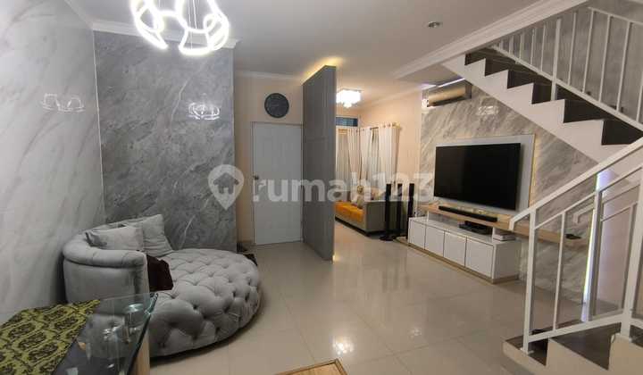 Rumah Dalam Cluster di Andir Town House Full Furnished Rumah Dalam Cluster di Andir Town House Full Furnished