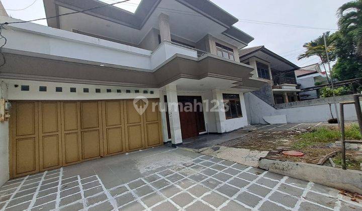 Rumah Bagus 2 Lantai di Batununggal 1