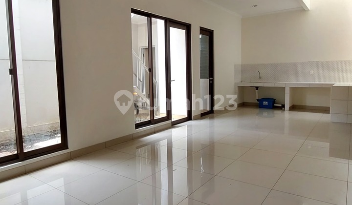 Rumah di Summarecon Bandung Cluster Btari Type Premium Rumah di Summarecon Bandung Cluster Btari Type Premium