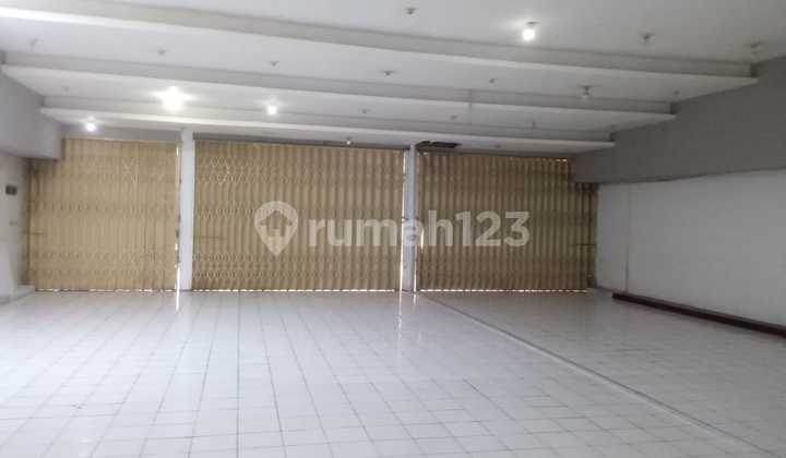 Business Space Available with Semi Basement on Cihampelas Main Road