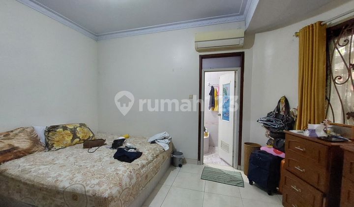 2-Story House in Sayap Burangrang, Bandung City 2