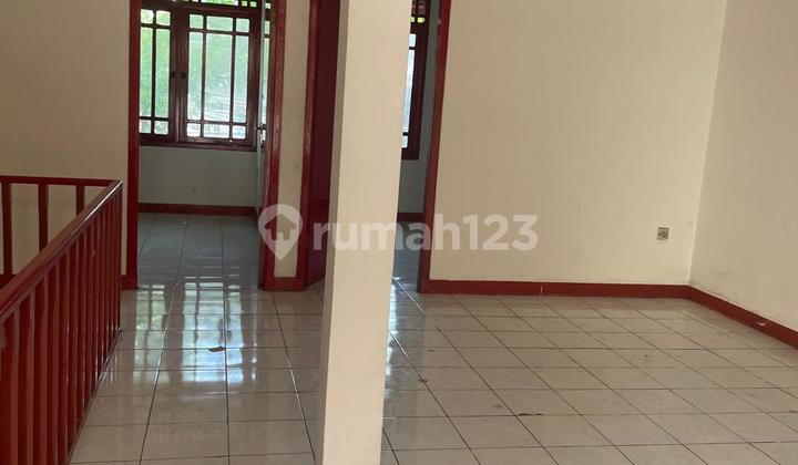 Rumah 2 Lantai di Mainroad Sayap Sarijadi 2